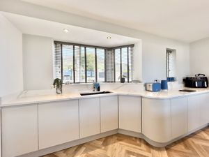 Photo 13- click for photo gallery